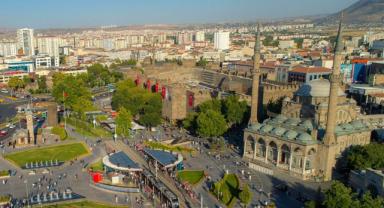 Kayseri’de 29 Ekim Coşkusu Yarın Cumhuriyet Meydanı’nda