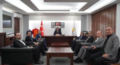 Refik Karakuzay Ak Parti il Başkanlığını ziyaret etti