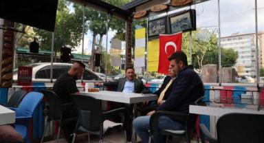 Vali Gökmen Çiçek Sivas Caddesi’nde Halkla Buluştu