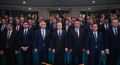 Bahçeli Başkanlığında Belediye Başkanları Toplantısı Yapıldı