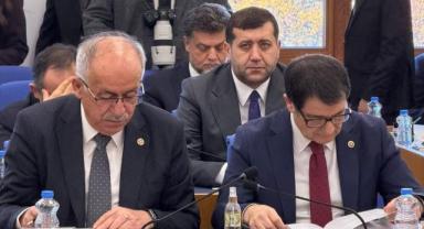 Baki Ersoy dan Vali Gökmen Çiçek'e övgüler