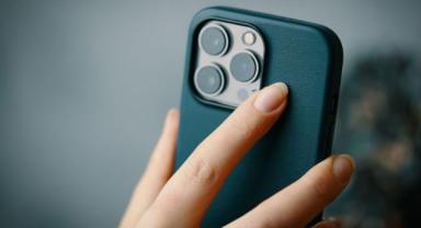 Cep Telefonu Fiyatlarının Yarısı Vergiden Oluşuyor