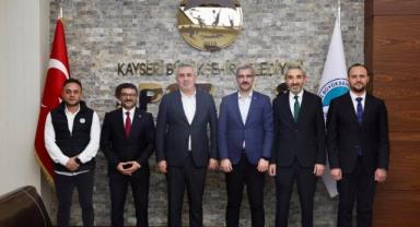 HAK-İŞ Heyetinden Kayseri Spor Etkinlikleri A.Ş.’ye Ziyaret