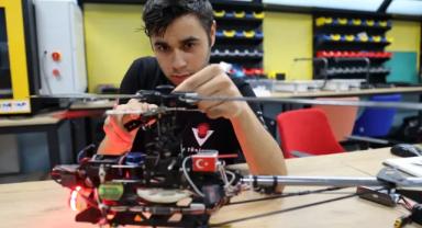 Nevşehirli Öğrenci Tek Motorlu İHA GORA-L’ı Tasarladı