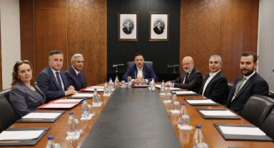 Vali Çiçek ve hayırsever Kaşıkçıoğlu’ndan eğitime dev destek