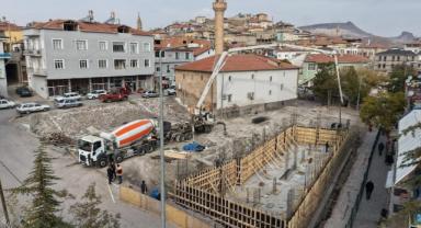 Yeşilhisar’da Cevizli Çarşı Yükseliyor!