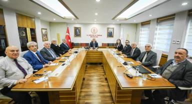 Bakan Ersoy Alevi-Bektaşi Dedeleriyle Bir Araya Geldi