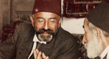 Çıplak Tabutla Uğurlanan Şair