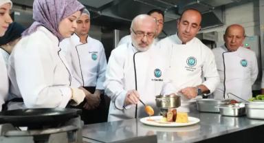 Gastronomi Öğrencileri Önlüklerini Gururla Giydi