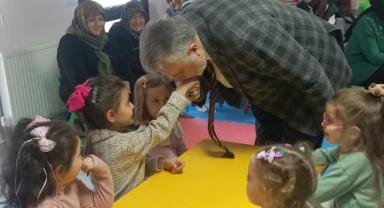 Hz. Hatice Kur’an Kursunda Miniklere Kur’an Sevinci