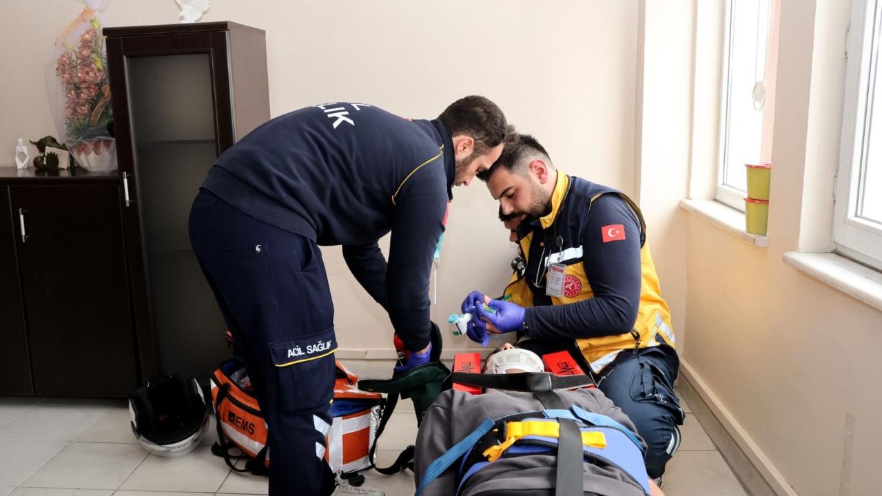 Kayseri’de Ambulans Rallisi: Ekipler nefes kesen yarışta