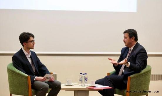 Mahmut Arıkan gençlerle Bilkent’te “Bir Çıkış Mümkün” dedi