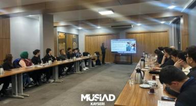 MÜSİAD Kayseri’de Yapay Zeka Odaklı Ticaret Eğitimi