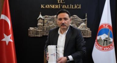 Öğrencilerden Vali Çiçek’e Duygulandıran Zaman Kapsülü