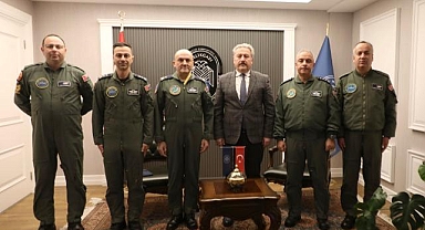 Azerbaycan Heyetinden Şehit Askerlerimiz İçin Teşekkür