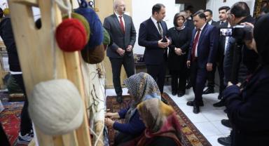 Vali Çiçek’ten Yahyalı’da Halı Dokuma Kursu Ziyareti