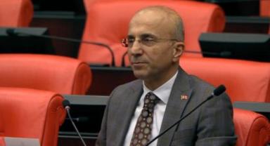 Aşkın Genç'ten Meclis Toplantısında Bayrak Provokasyonuna Sert Tepki