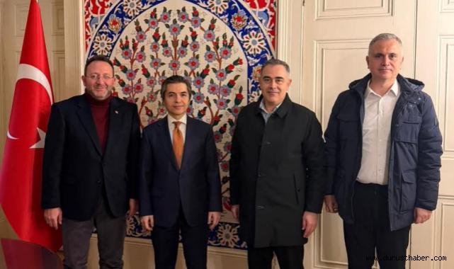 Başkan Akmermer, Londra’da Büyükelçi ile İş Birliğini Görüştü