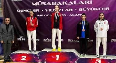 Büyükler Doğu Grubu Kayseri'ye Madalyayla Döndü