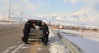 Develi'de Kış Şartlarında Sokak Hayvanlarına Destek