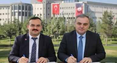 ERÜ'de Çalışanları Sevindiren Toplu İş Sözleşmesi İmzalandı