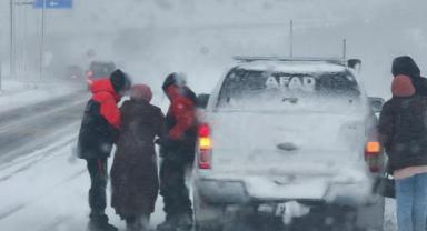 Erciyes Yolunda Tipi Kabusu: Araçlar Yolda Kaldı