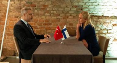 Hakan Fidan Vilnius’ta Finlandiya Bakanı ile Görüştü