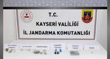 Jandarma Kayseri’de Uyuşturucu Ticaretine Geçit Vermedi