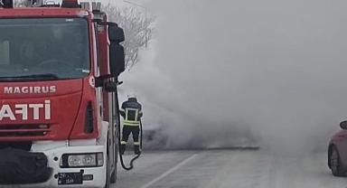 Kayseri’de Korku Dolu Anlar Araç Bir Anda Yanarak Durdu
