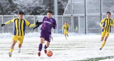 Kayseri’de Talas U17 futbolcular sahadan yenik ayrıldı