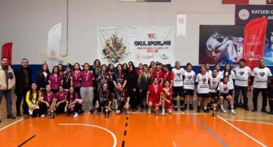 Genç Kızlar Futbolunda Kupa Heyecanı Sona Erdi