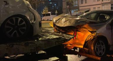 Kocasinan’daki Kavşakta Feci Kaza: 4 Kişi Yaralandı