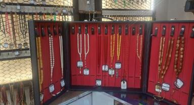 Osmanlı Heykelinden Tespih Koleksiyonerlerin Gözdesi