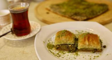 Parlak Cilt Hayali Tatlıyla Bozuluyor