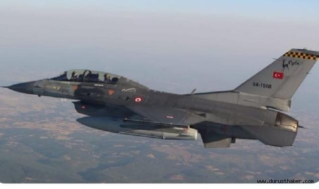 Balıkesir'de Savaş Uçağı Düştü,1 Pilot Şehit Oldu