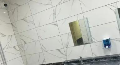 Bu Kadarı da Oldu: Okul Tuvaletlerinde Kamera!