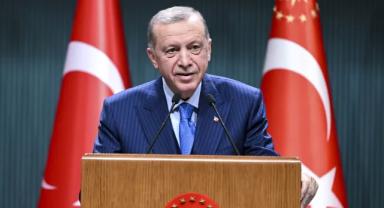 Cumhurbaşkanı Erdoğan'dan Kadınları Ayrıştıranlara Sert Tepki