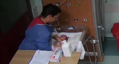 Kahramanmaraş'taki Hemşire'nin Şiddet Uyguladığı Bir Çocuk Daha