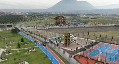 Kayseri’de Parklar Yenileniyor: Büyükşehir Sahada