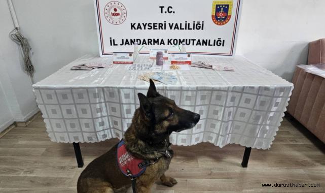 Kayseri'de Uyuşturucu Operasyonunda,Bin 72 Captagon Ele Geçirildi
