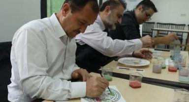 Kayseri Devlet Hastanesi’nde Çini Sanatı ile Stres Atılıyor