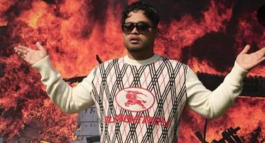 Lvbel C5, Sahnede Türk Bayrağı Açtı