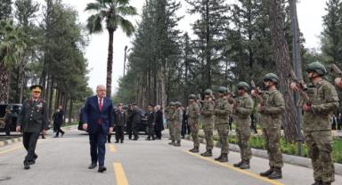 TSK’nın Zirvesi Osmaniye’de Komando Tugayını Denetledi