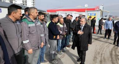 Başkan Yalçın’dan Personelle Bayramlaşma