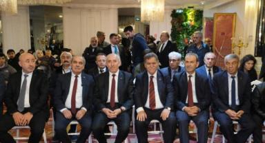 Berberler ve Kuaförler Odası’nda Görev Değişimi