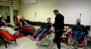 Galatasaray Taraftarları ve Eğitimcilerden Destek