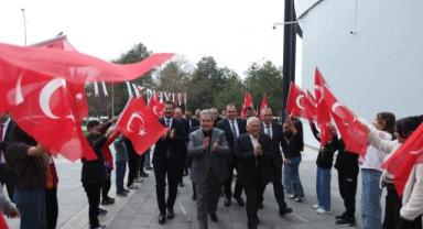 Kayseri Büyükşehir Belediye Başkanı Memduh Büyükkılıç Çanakkale Ruhunu Andı