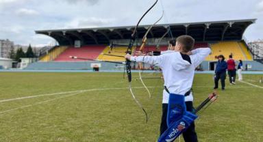 Kayseri’de Okçuluk İl Birinciliği Heyecanı Sürüyor