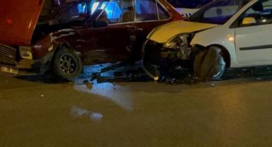 Kayseri Melikgazi’de Otomobil Kazası: Hafif Yaralı