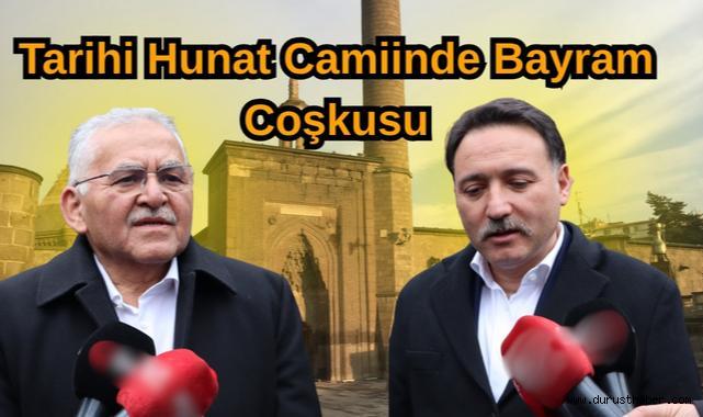 Tarihi Hunat Camiinde Bayram Coşkusu: Protokol Ve Halk Kucaklaştı